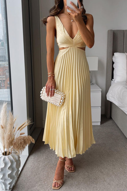 Gabriella™ | V-Neck Cut-Out Pleated Maxi Dress