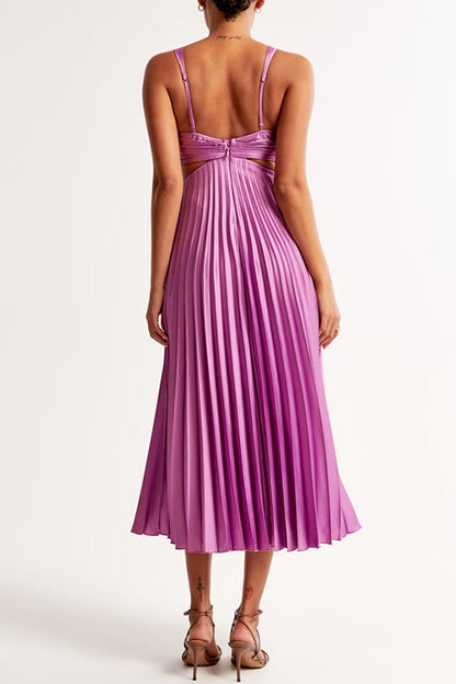 Gabriella™ | V-Neck Cut-Out Pleated Maxi Dress